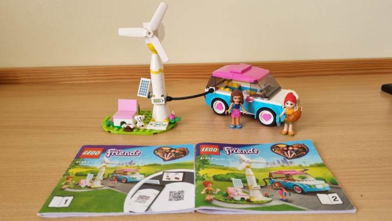 Lego Friends Olivia's Electric Car set 41443