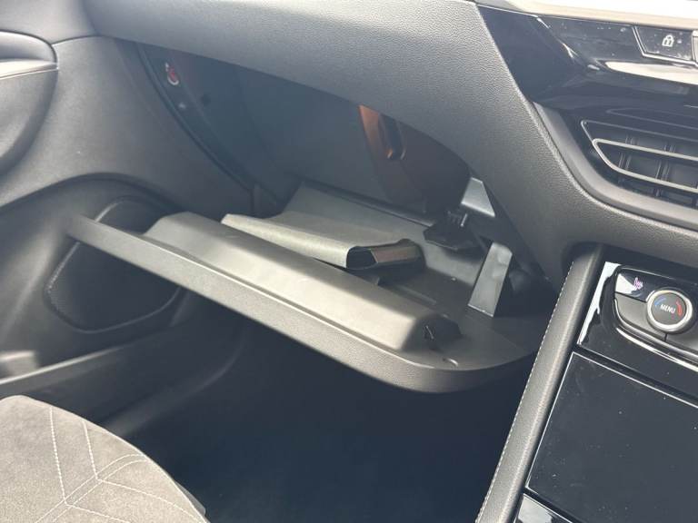 2023 Vauxhall Grandland 1.2 Turbo Ultimate 5dr Auto Hatchback PETROL Automatic