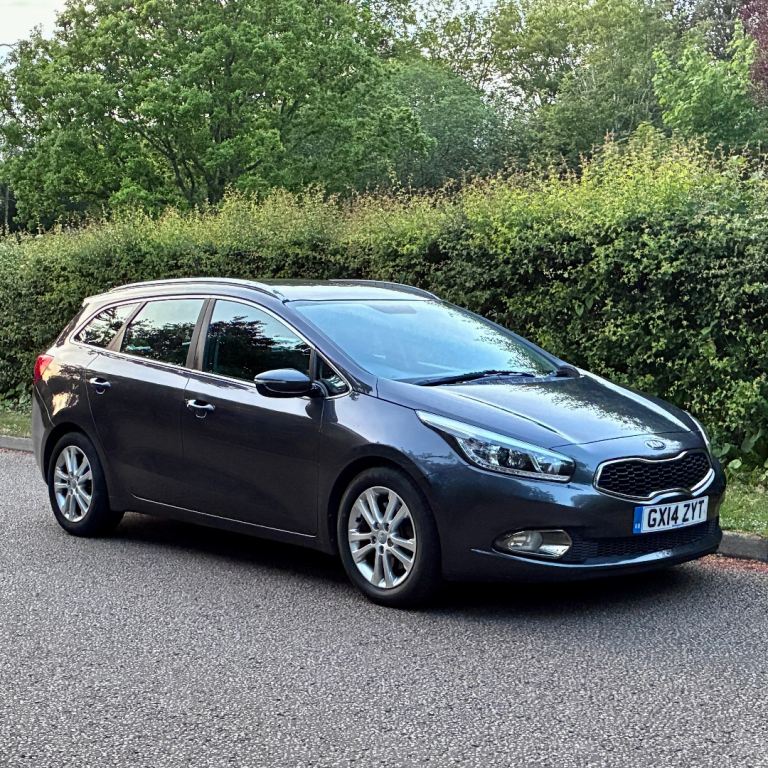 2014 KIA CEED - £35 YEAR TAX - 70 MPG - LONG MOT - ESTATE - SERVICE HISTORY