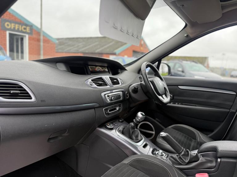 2015 Renault Scenic Xmod 1.5 dCi Dynamique TomTom Energy 5dr [Bose+][S/S] MPV Diesel Manual