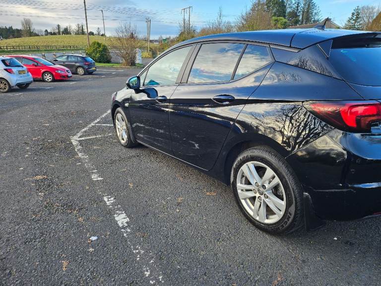 Vauxhall, ASTRA, Hatchback, 2018, Manual, 1598 (cc), 5 doors