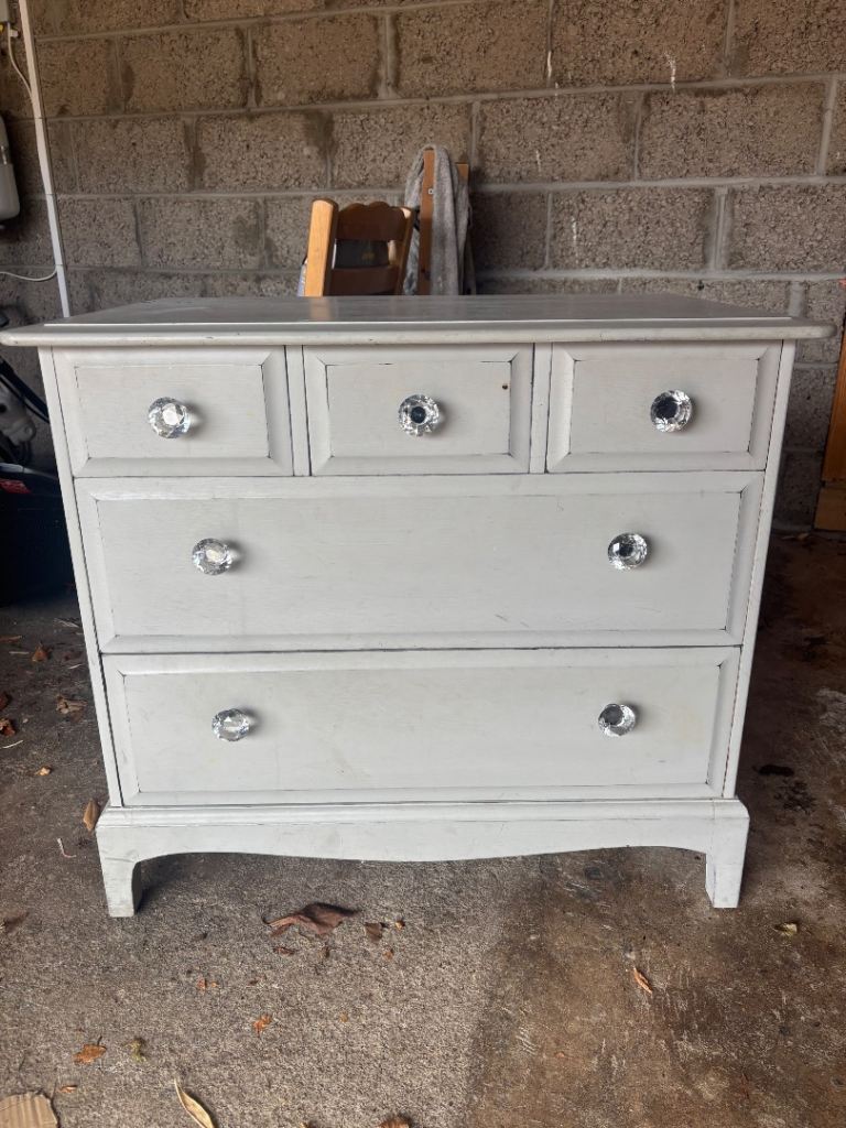 Refurbished Stag Minstrel "3 Over 2" Chest of Drawers