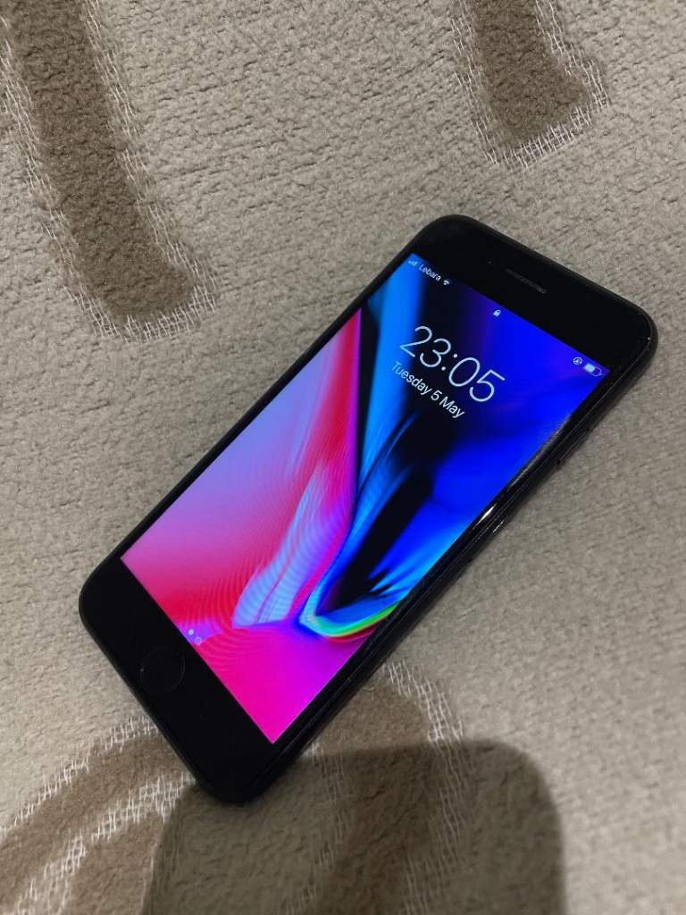 iPhone 8 Plus 64gb GRADE A