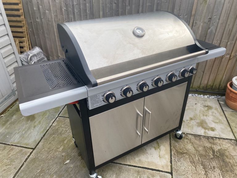Argos Home Deluxe 6 Burner 1 side burner Gas BBQ