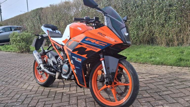KTM, RC, 2023, 125 (cc)