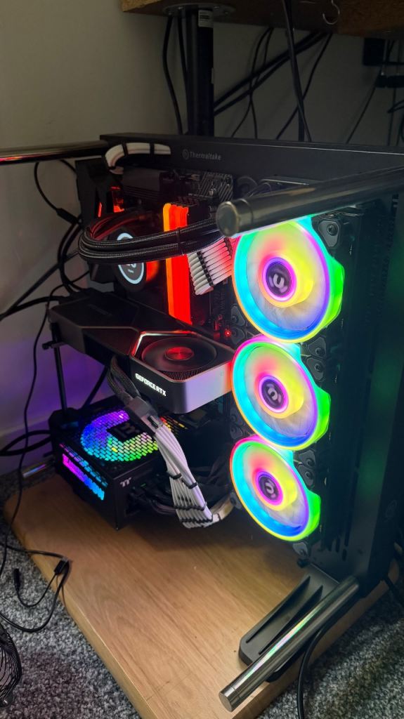 Custom gaming pc RTX 3070Ti