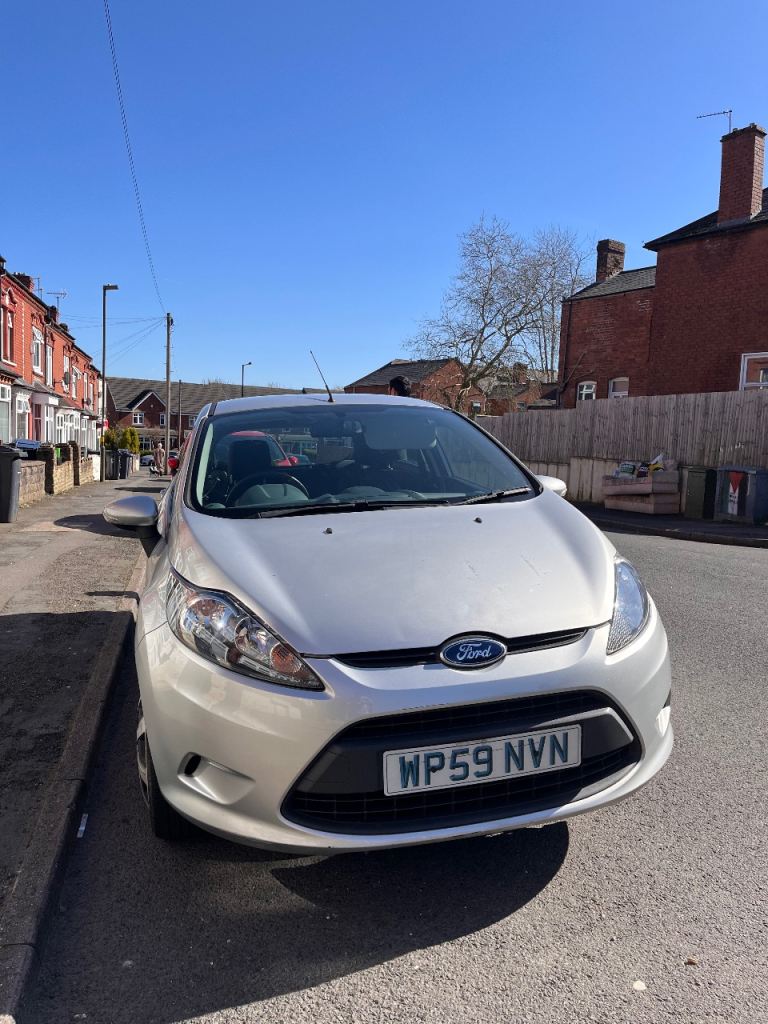 2009 Ford Fiesta 1.2 Petrol Hatchback – Perfect for First-Time Drivers!