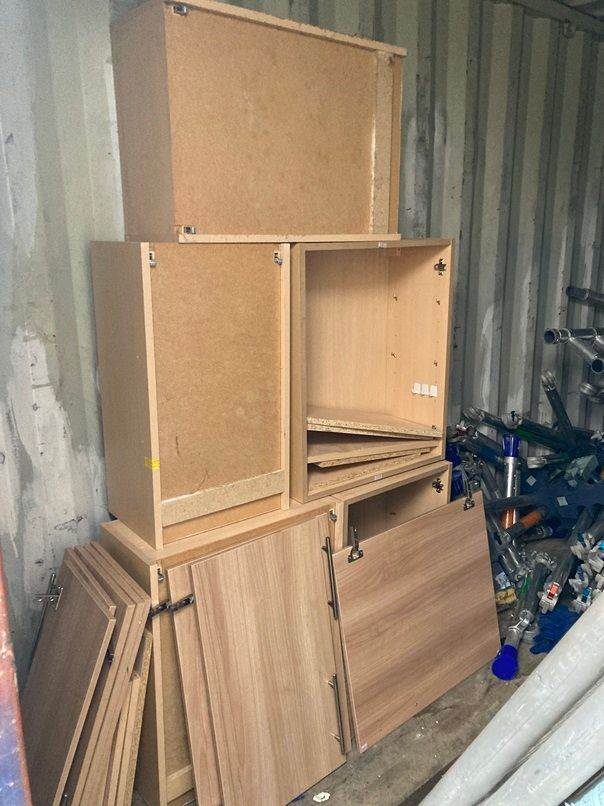 Kitchen wall cupboards