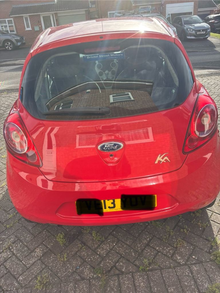 Ford, KA, Hatchback, 2013, Manual, 1242 (cc), 3 doors