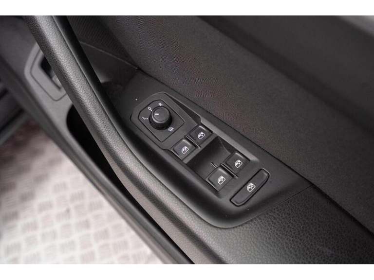 2019 Volkswagen Passat 1.6 TDI SE Nav DSG Euro 6 (s/s) 5dr Estate Diesel Automatic