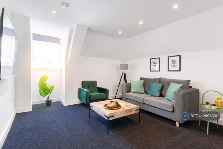 1 bedroom flat in Quarterbank Apartments, Sunderland, SR1 (1 bed) (#2604330)