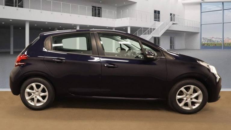 2017 Peugeot 208 1.2 PureTech Active Hatchback 5dr Petrol Manual Euro 6 (68 ps) Hatchback Petrol ...