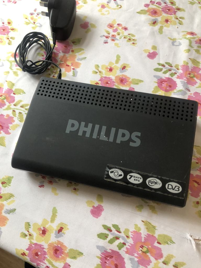 Philip and Bush digital television box
