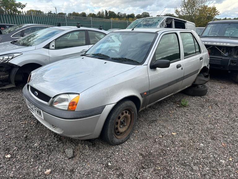2001 MK5 FORD FIESTA 5 DOOR BREAKING SPARES PARTS