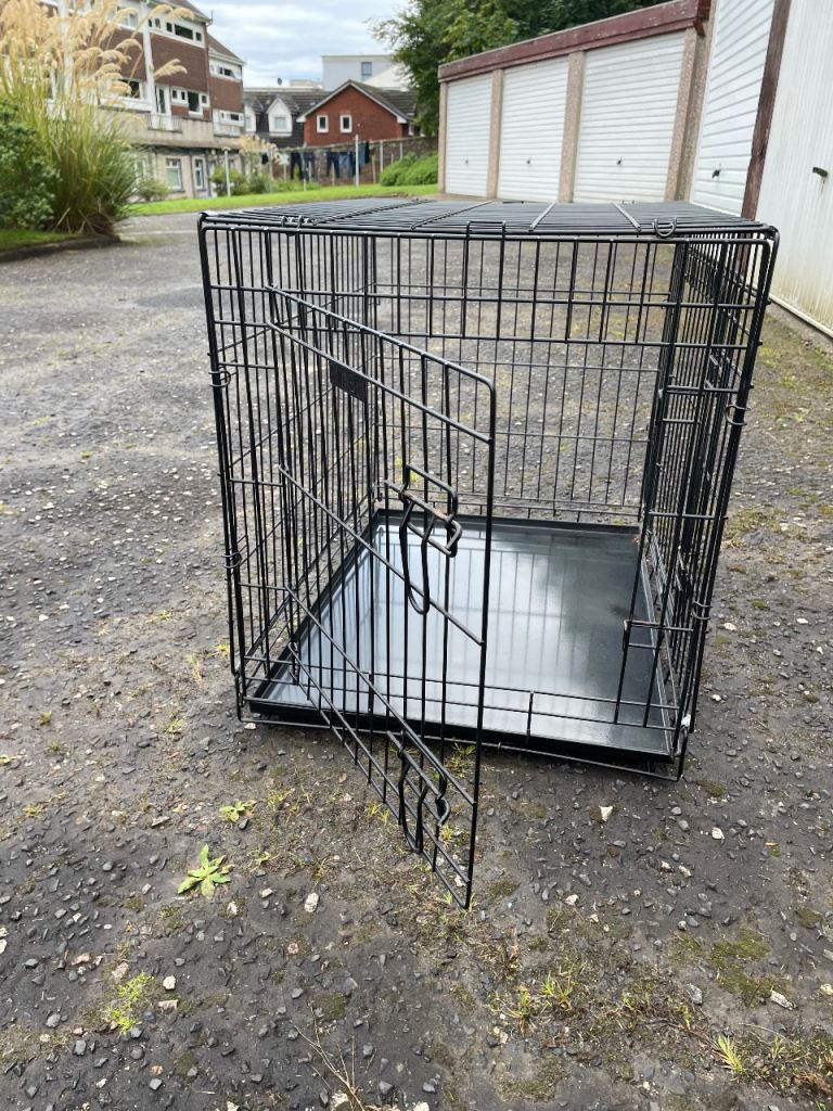 Dog crate