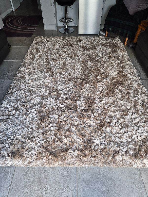 Kukoon Shaggy Rug