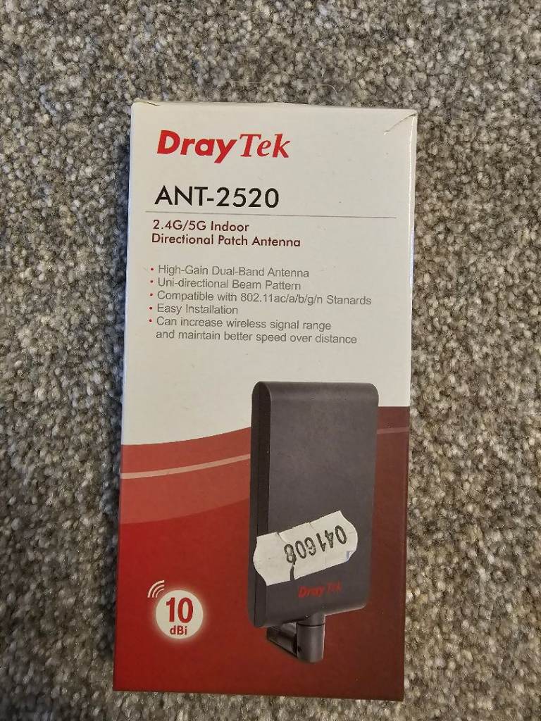 *NEW* DrayTek ANT-2520 indoor WiFi dual-band directional patch antenna.