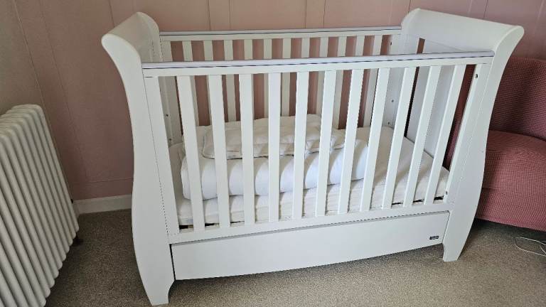 Nursery furniture