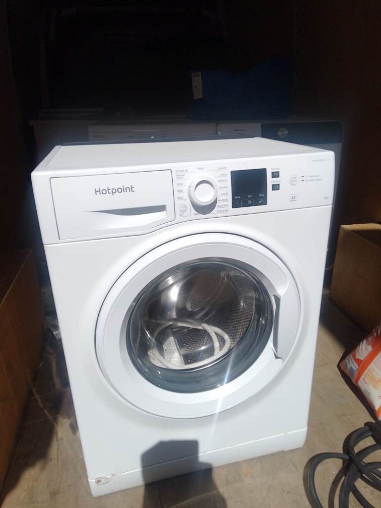 Hotpoint 8kg washing machine (DELIVERED & INSTALLED)