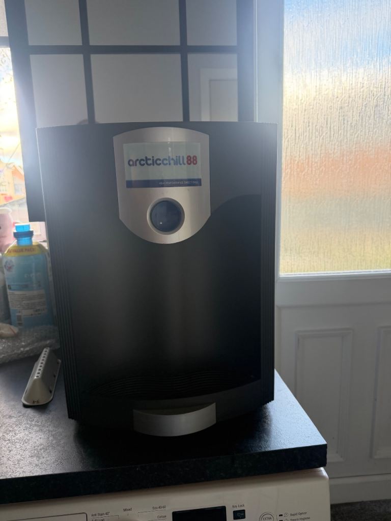 Arctic chill 88 water dispenser 
