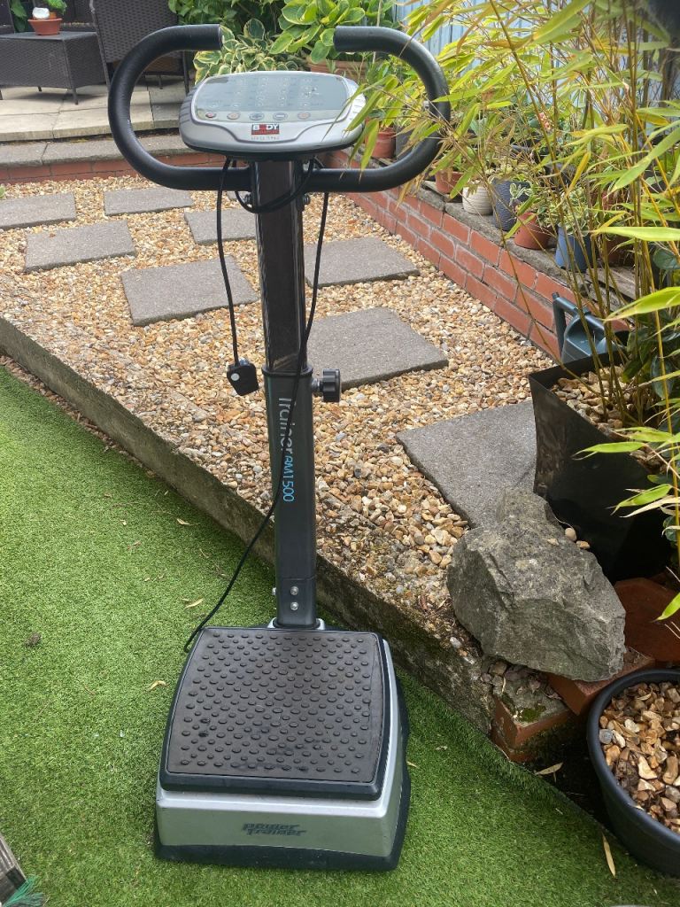 Body Sculpture BM1500 Power Trainer Vibration Plate – Excellent Working Order