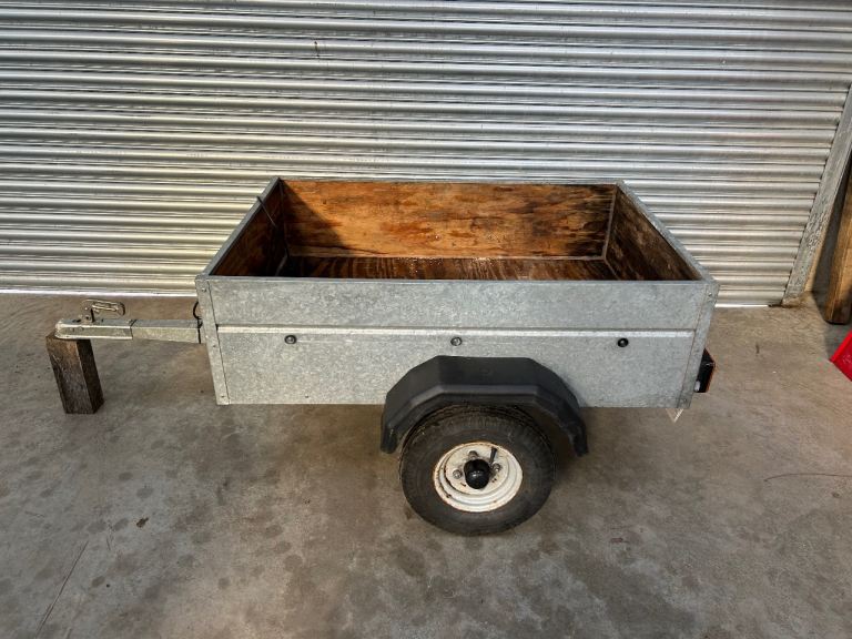 Car trailer, good condition 