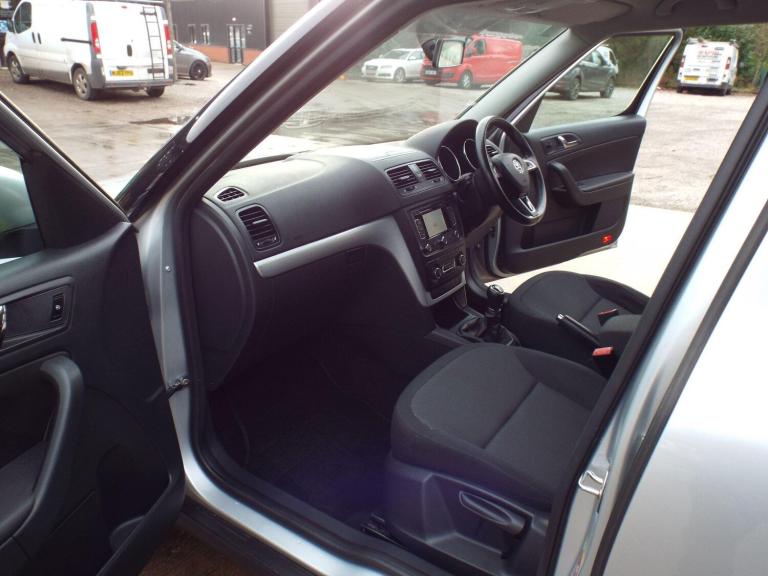  Skoda Yeti 2.0 TDI SE Outdoor 4WD Euro 5 5dr Diesel Manual