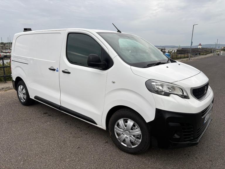 2017 Peugeot Expert 2.0 Panel van 89k full history £5995 no vat 