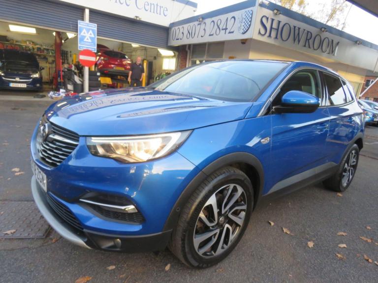 2018 Vauxhall Grandland X 1.6 Turbo D BlueInjection Elite Nav Auto Euro 6 (s/s) 5dr HATCHBACK Die...