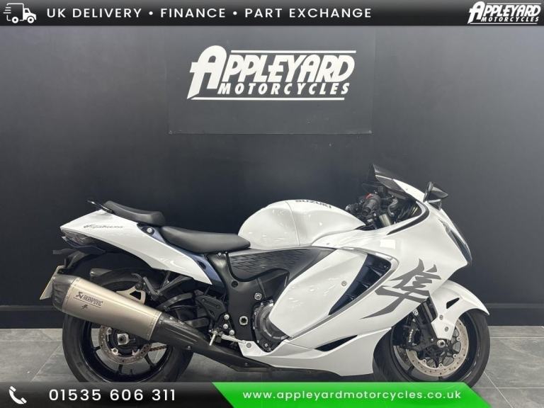 SUZUKI GSX1300R HAYABUSA