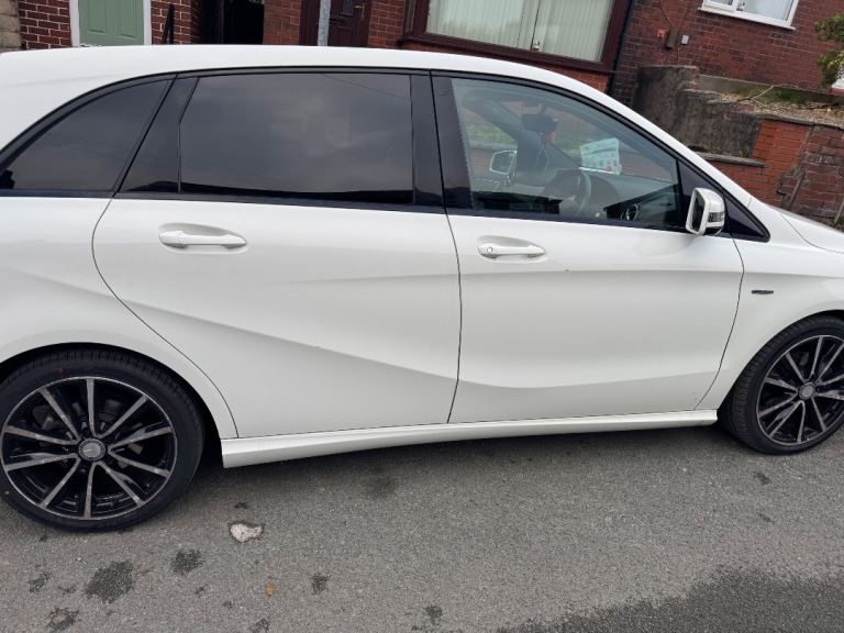 Mercedes-Benz, B CLASS, MPV, 2012, Semi-Auto, 1796 (cc), 5 doors