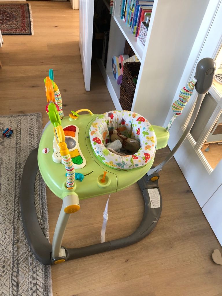 FREE Baby jumparoo / bouncer 