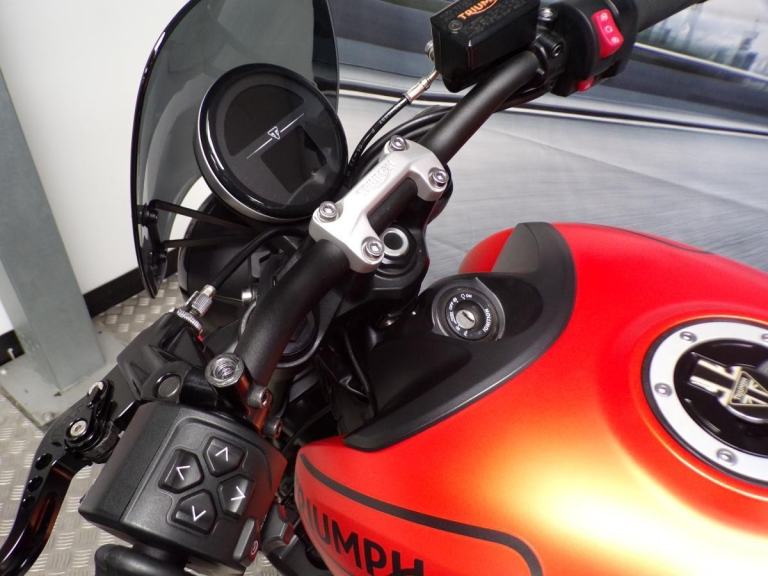 2023 TRIUMPH TRIDENT 660