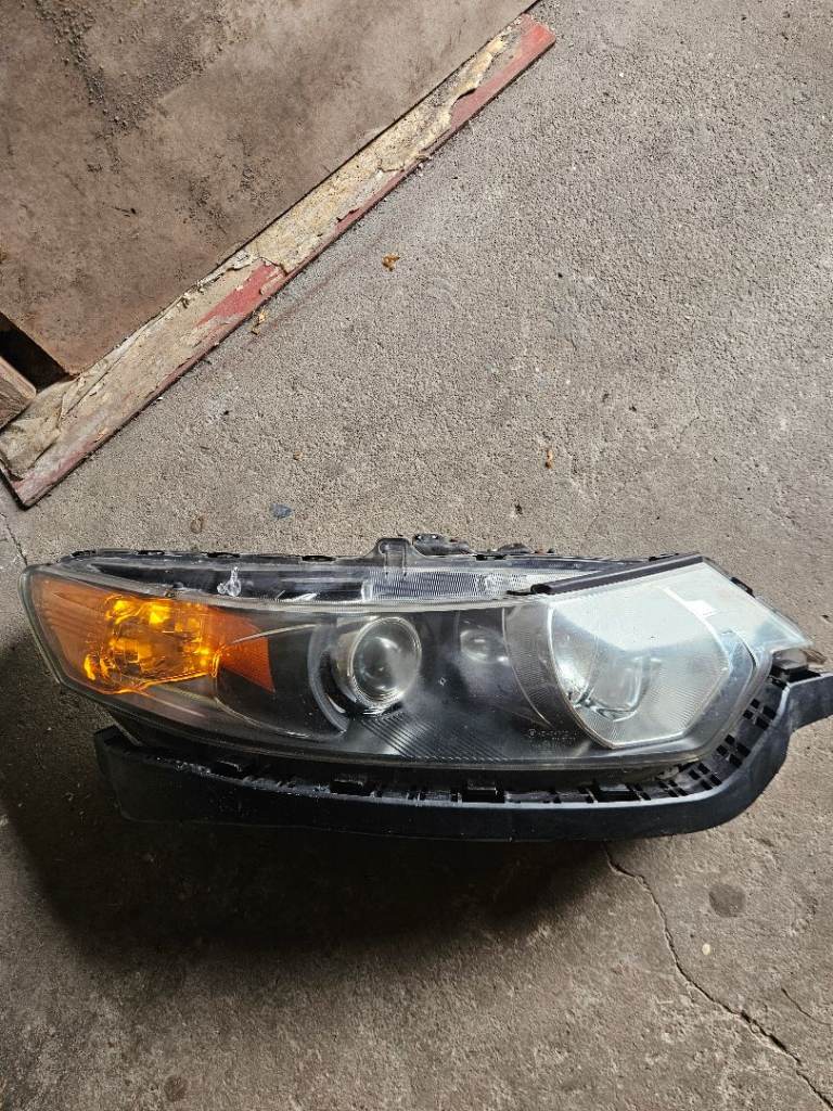 Headlights for Honda Accord 2009-2011