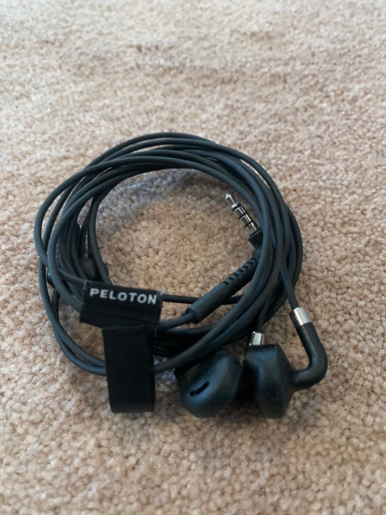 Peloton urbanears sumpan headphones