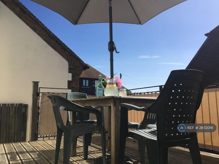 3 bedroom house in Seafield Road, Isle Of Wight, PO34 (3 bed) (#2672019)