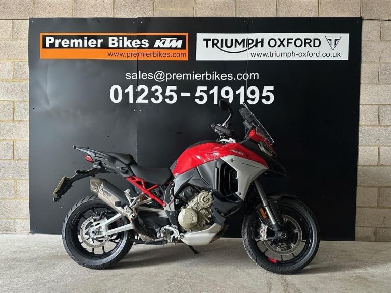 STUNNING ONE OWNER 2023/23 DUCATI MULTISTRADA V4S MOTORCYCLE