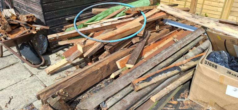 FREE wood from a summer house. Ideal for log burners/fires