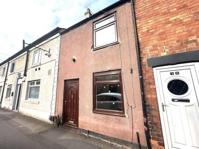 2 Bedroom Terraced House for Rent 