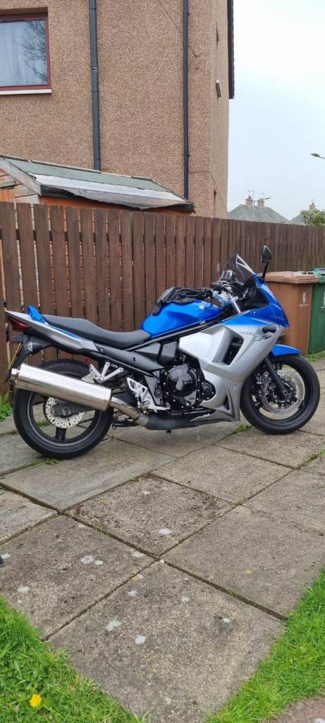 Suzuki GSX 650 F 2010, 656 (cc)