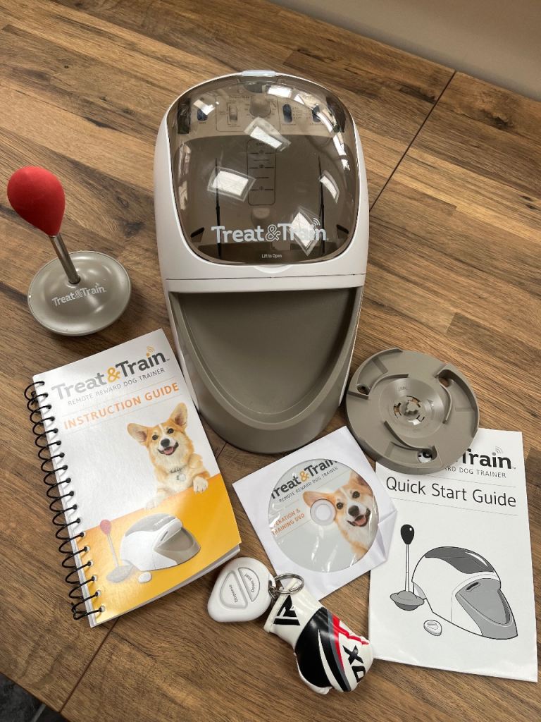 Petsafe Treat & Train Remote Reward Dog Trainer