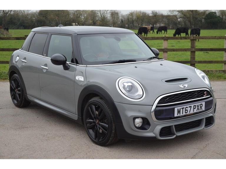 2017 MINI Hatch 2.0 Cooper S Works 210 5dr HATCHBACK PETROL Manual