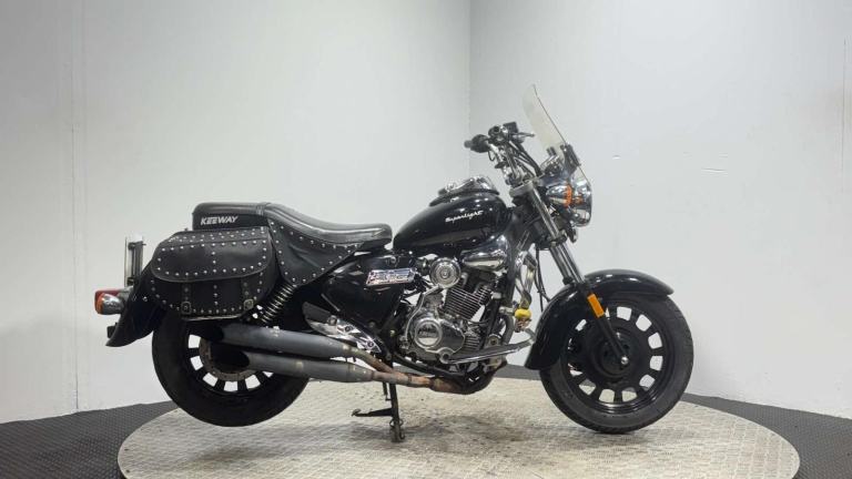 Keeway Superlight [Phone number removed]K 1 OWNER GOOD RUNNING CRUISER PROJECT BIKE 125CC