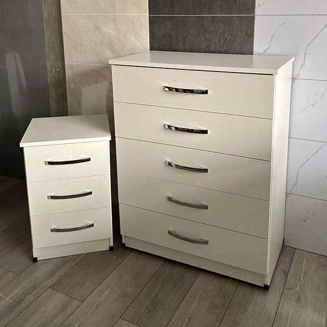 Available all brand new furniture wardrobes sets for sale cash on delivery
