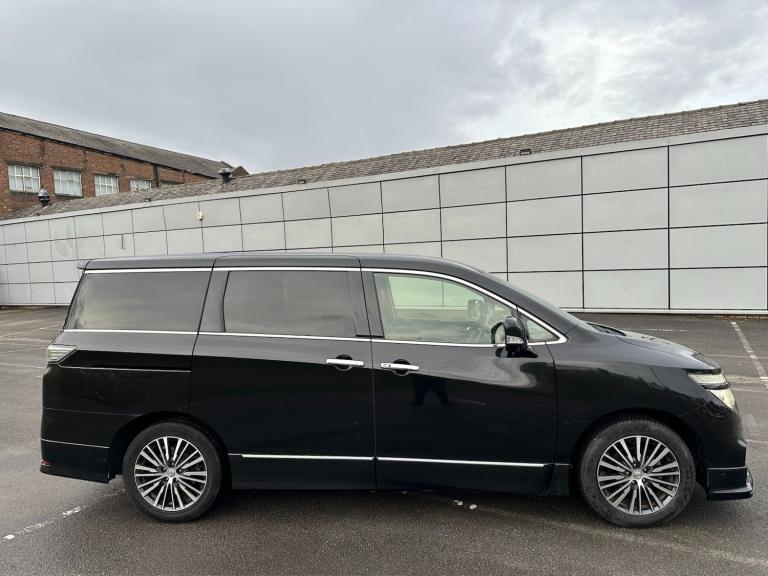 2016 NISSAN ELGRAND 2.4 Auto 8 Seater