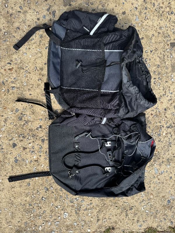2 pannier bags