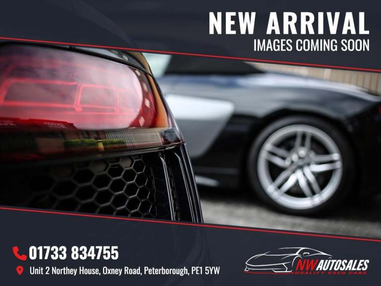  Volvo V60 2.0 D4 R-Design Nav Geartronic Euro 6 (s/s) 5dr Diesel Automatic