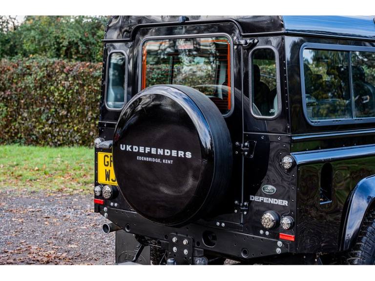 2014 Land Rover Defender XS Station Wagon TDCi [2.2] WINDOW VAN DIESEL Manual