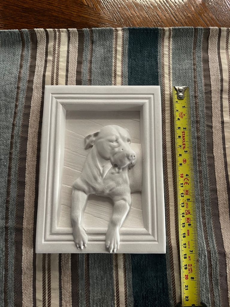 Decorative Dog Wall Art – White Ceramic, Good Condition