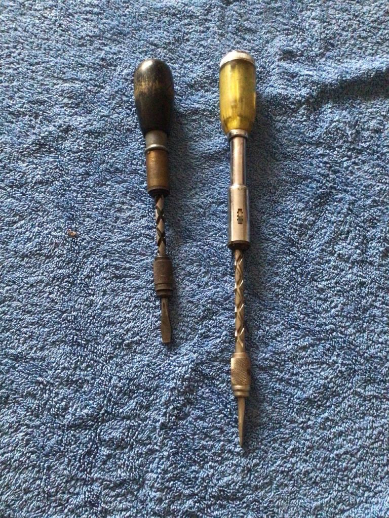 Spiral screwdrivers 